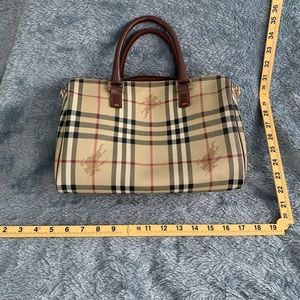 🚫SOLD❌. 
Burberry canvas satchel